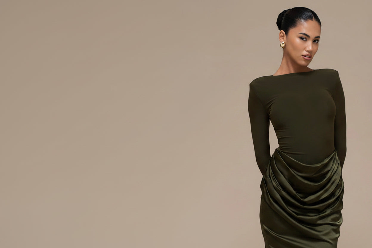 Elegant Pleated Bodycon Short Dress